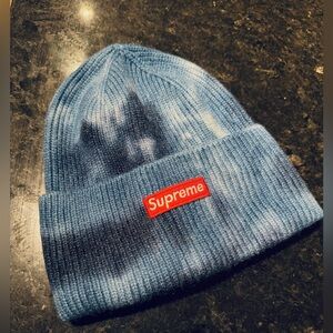 NWT Supreme 💙 OverDyed Blue Tie-Dye Beanie Editorialist Hat Ribbed Cap